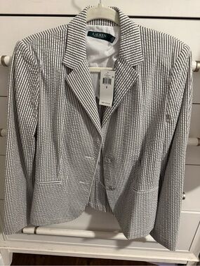 Lauren Ralph Lauren Gray & White Striped Seersucker Blazer